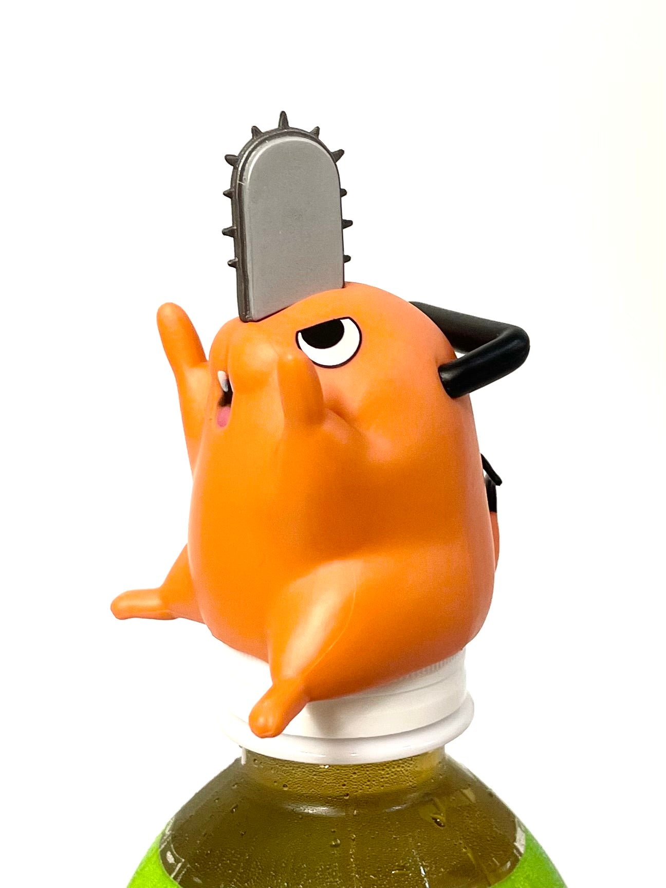 Chainsawman Bottle cap Pochita Arms up