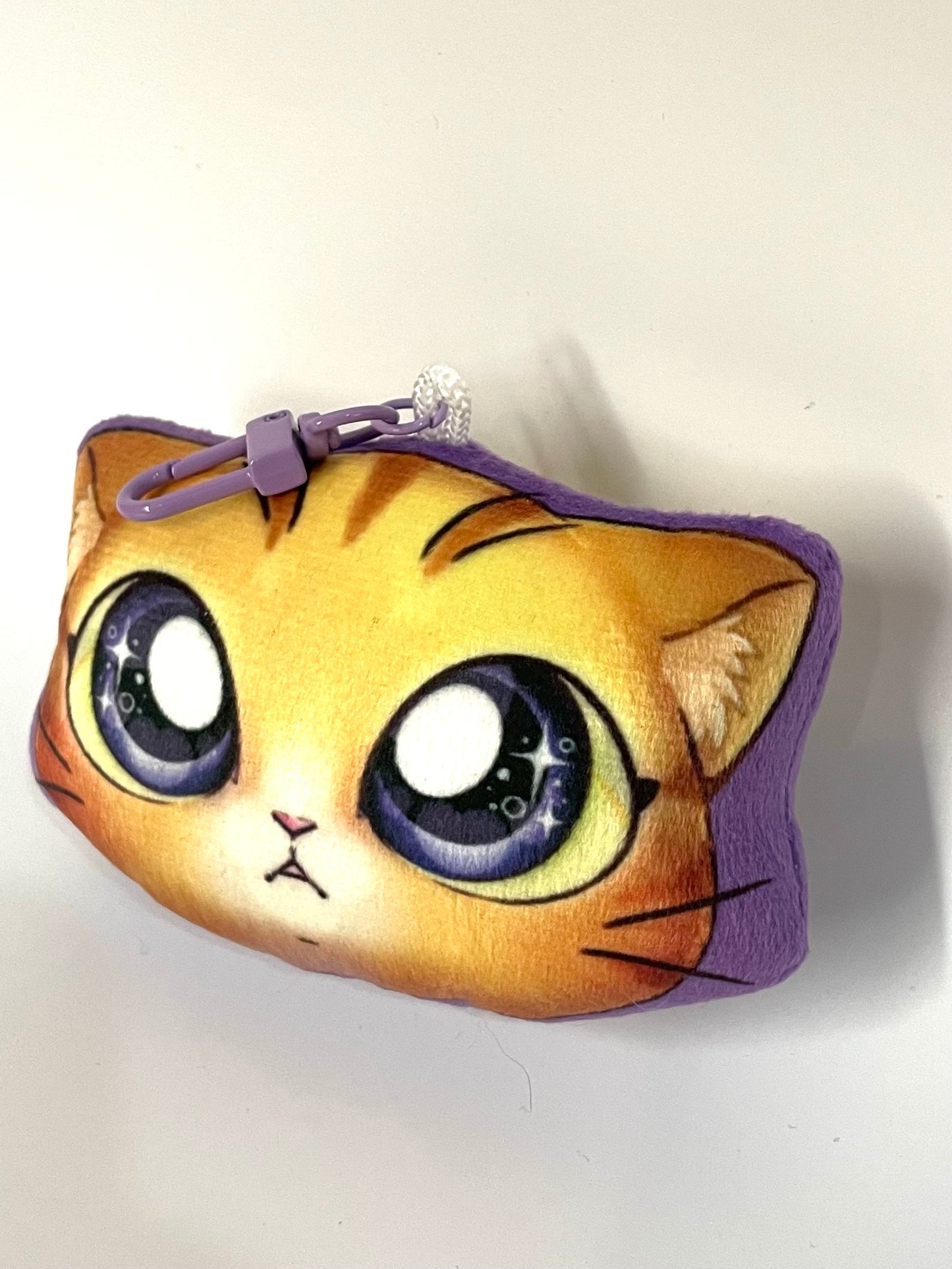 Momichu : Pillow Charm