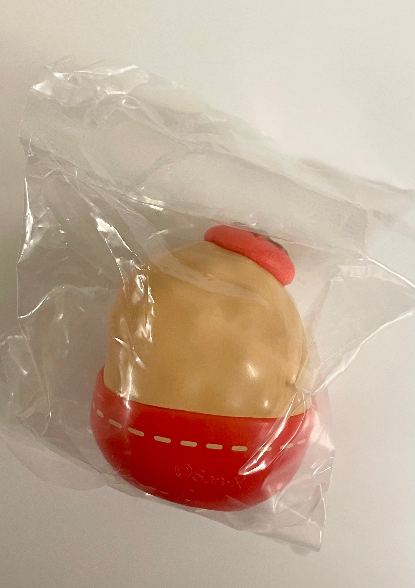 PVC Sumikkogurashi Strawberry