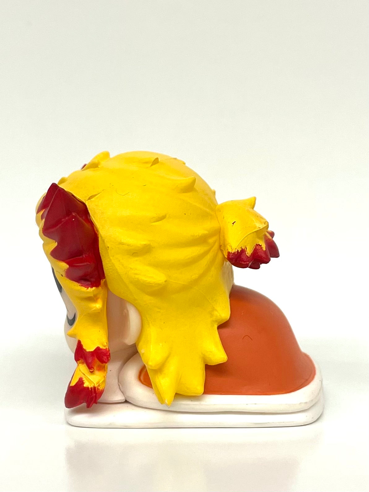 Figure mini Démon Slayer Rengoku sleeping